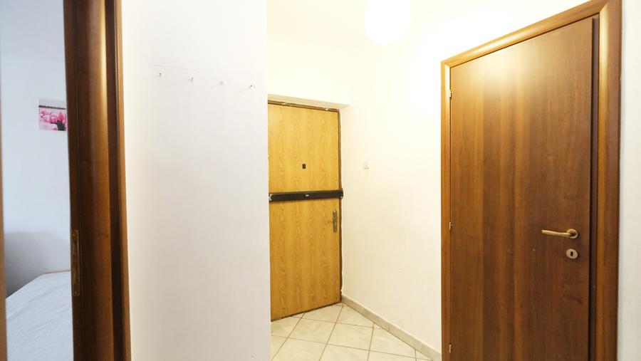 Chirie apartament cu 2 camere Sala Palatului vedere spate fara risc seismic - 9