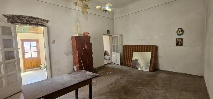 Casa de vanzare Zona Centru, Strada Garii 85.000 - 8