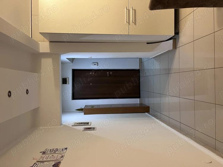 Apartament 2 camere, decomandat, Precista Shopping City - 9