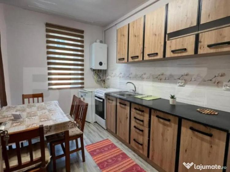 Apartament 2 camere, decomandat, 50 mp, parcare, zona Terra - 7