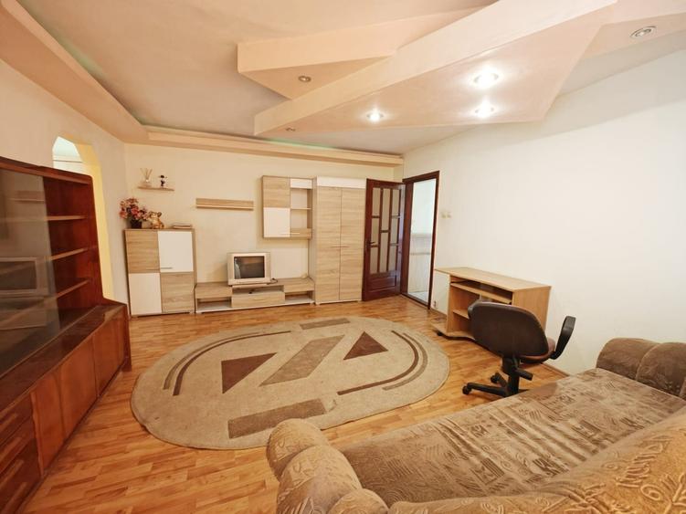 2 cam etaj intermediar mobilat si utilat Aradului - 5