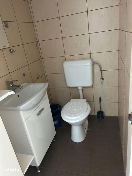 Spatiu comercial de vanzare in orasul Santana - 5