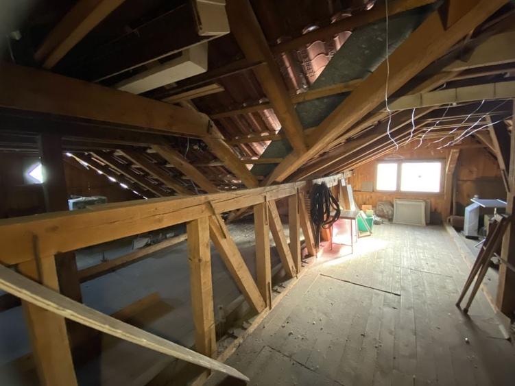 Proprietate de V&acirc;nzare &icirc;n Centrul Brașovului | Strada Aninoasa | 500 mp utili - 15