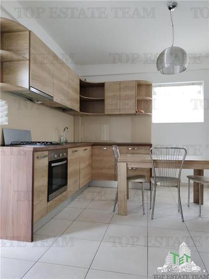 Casa de vanzare pe Erou Iancu Nicolae cu piscina - 8