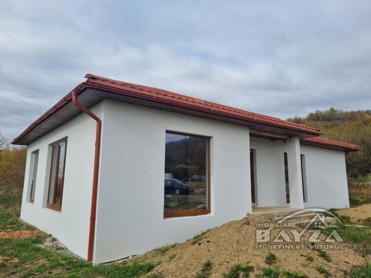 Tautii de Sus, casa noua, semifinisata, teren 500 mp - 2
