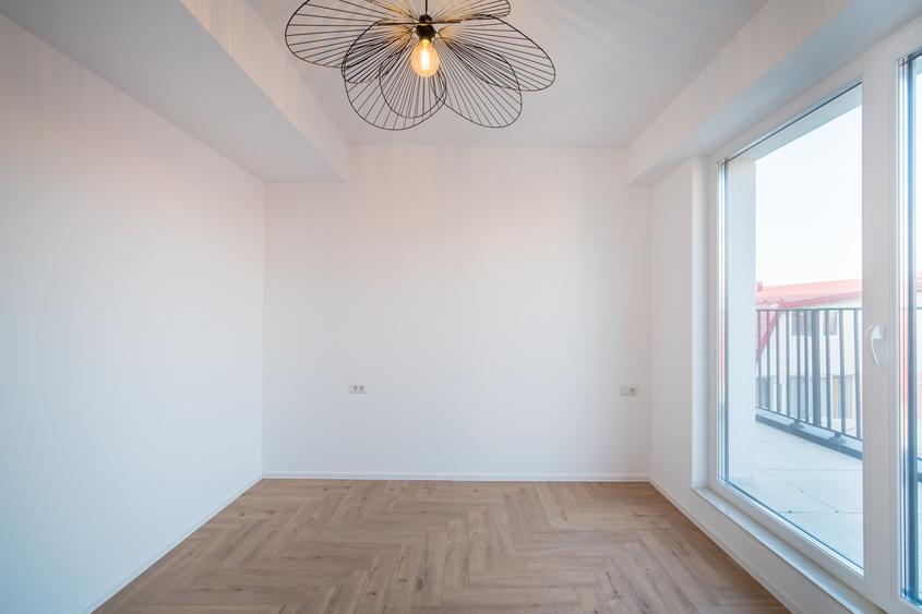 APARTAMENT 3 CAMERE + BALCON 41MP - ZONA MOSILOR - COMISION 0% - 11