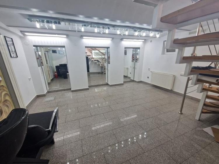 Spatiu Comercial in Centrul Istoric - 13