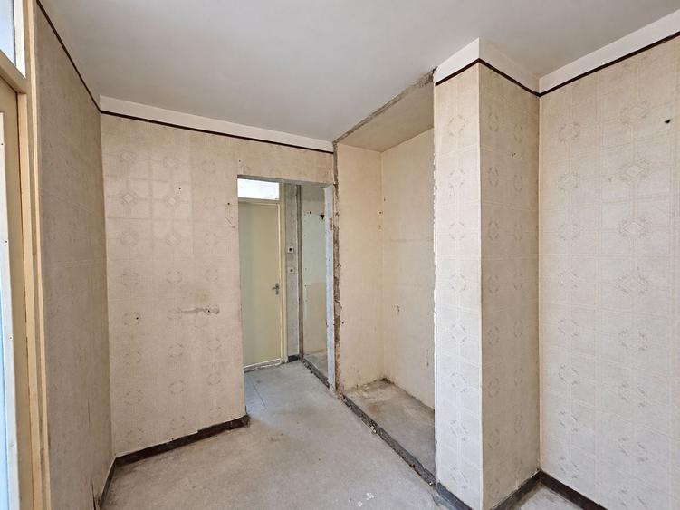 Apartament cu 2 camere decomandat în Micălaca