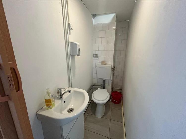 Spațiu comercial, de 39 mp, în Craiter