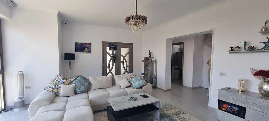 Casă cu Teren 450 Mp în Valea Mare