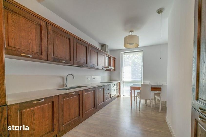 Apartament cu 4 camere în Dorobanți