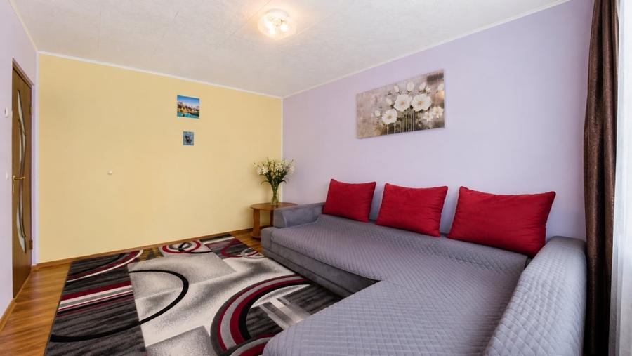 Apartament cu 2 camere decomandat, mobilat în Răcădău