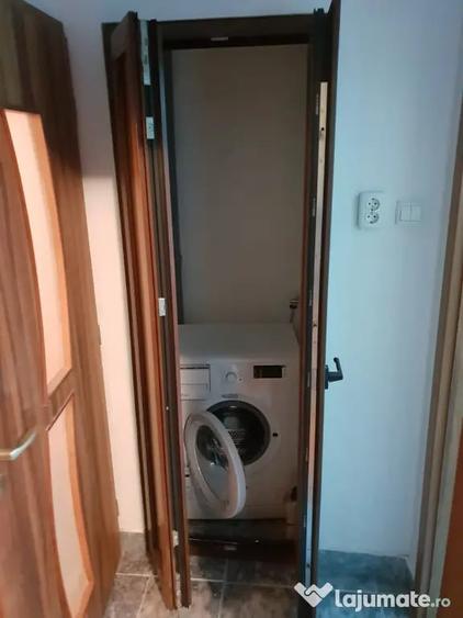 Apartament cu 2 camere semidecomandat în Cazino