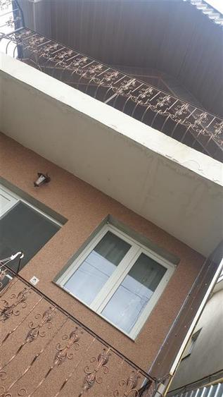 Casă individuală cu 4 camere cu Canalizare în Brăilița