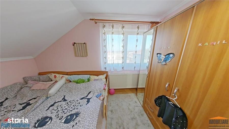 Casă cu 4 camere în Fântânele