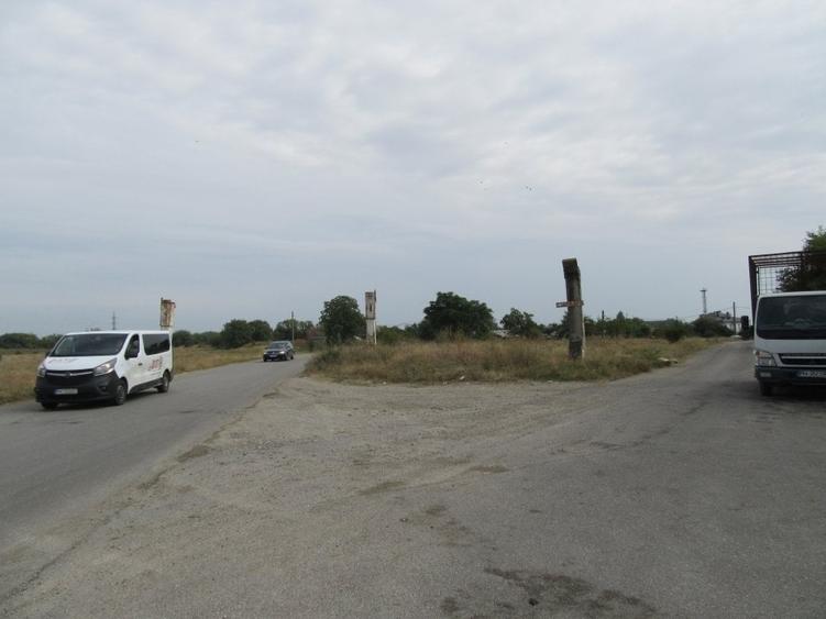 Teren Construcții extravilan de 8775 mp, în Exterior Nord