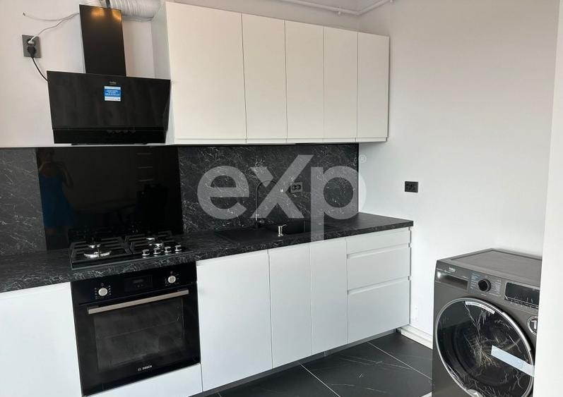 Apartament cu 2 camere semidecomandat, mobilat în Florești