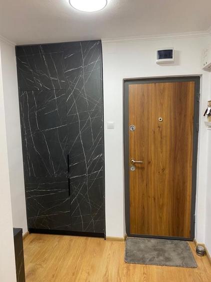 Apartament cu 3 camere în Rogerius