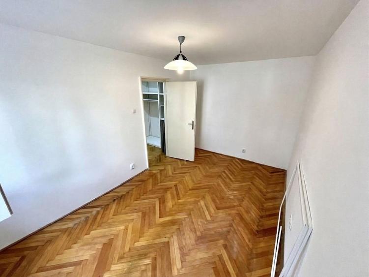 Apartament 2 camere semidecomandat | Etaj 2/4 | Renovat integral |Str. CBrâncusi - 12