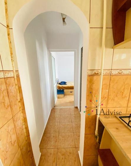 Apartament cu 2 camere decomandat, mobilat în Tractorul