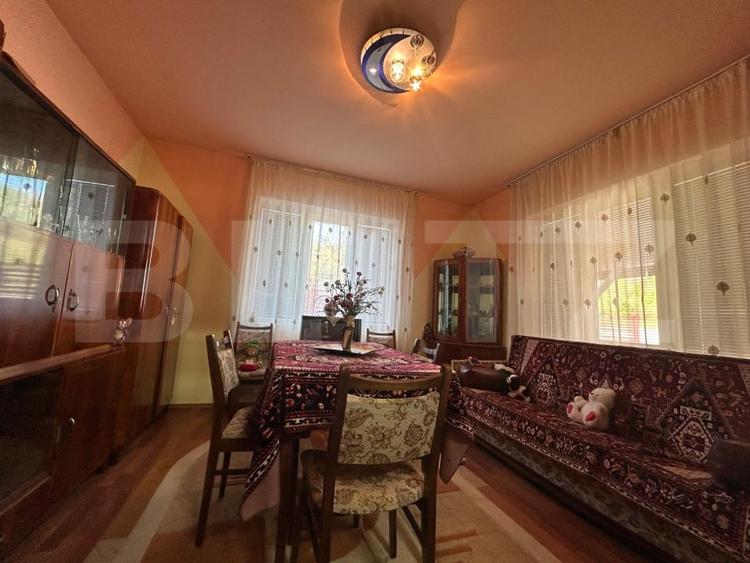 Casă individuală cu 4 camere cu Canalizare în Sud-Vest