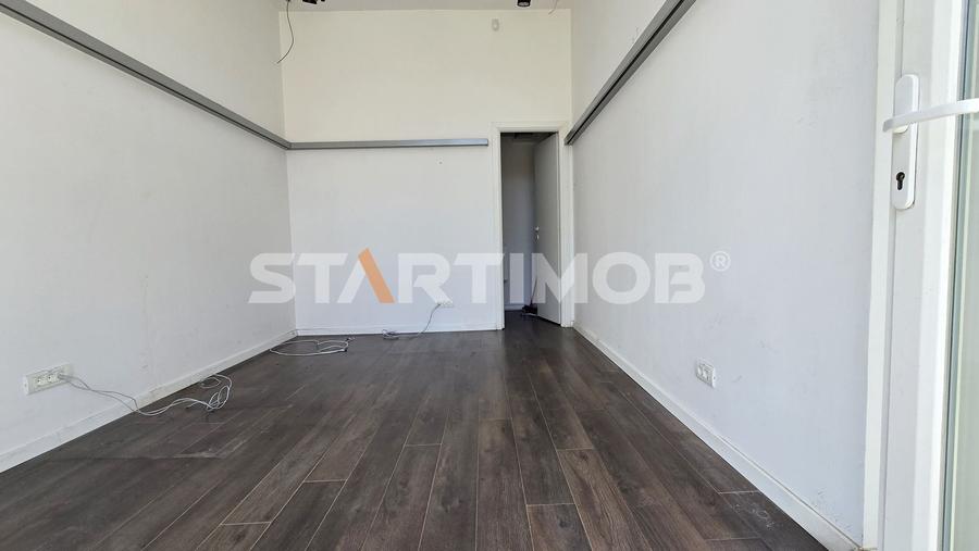 Spațiu comercial, de 24 mp, în Central