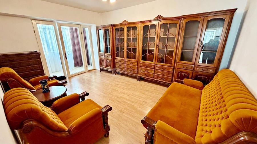 Apartament cu 2 camere decomandat, mobilat în Central
