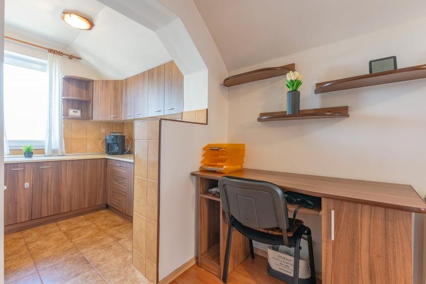 Duplex cu 3 camere cu Canalizare în Feldioara