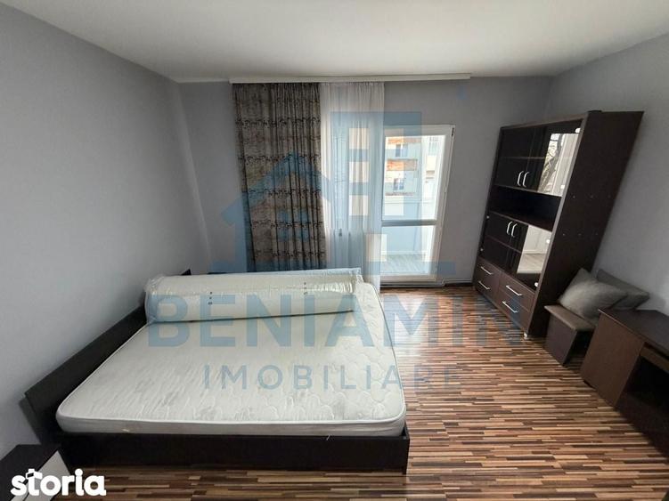 Apartament cu 2 camere decomandat în 1 Mai