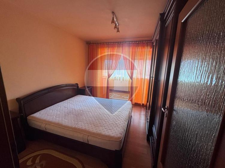 Apartament cu 3 camere decomandat, mobilat în Iosia-Nord