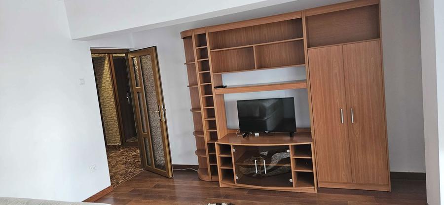 Proprietar inchiriez apartament cu 1 camera - 4