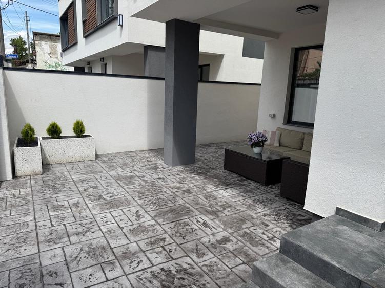 CASA DUPLEX MOBILATA SI UTILATA ZONA CENTRALA STR. PALTINIS NR 52 - 28