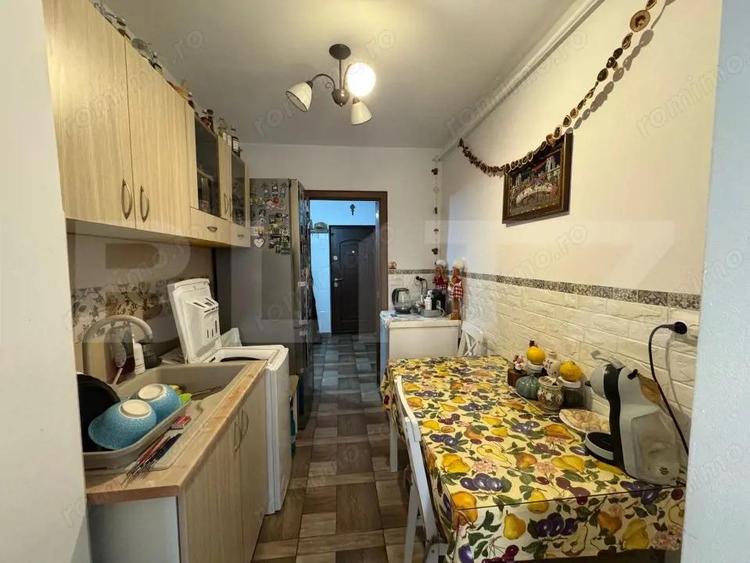 Apartament cu 2 camere decomandat in Hunedoara - 4