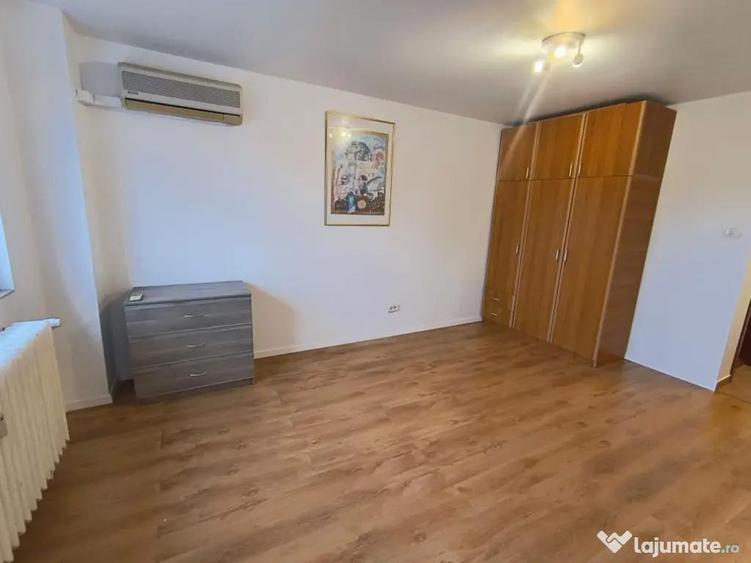 Garsoniera- Banu Manta- Ion Mihalache (1 Mai)- Titulescu - 4