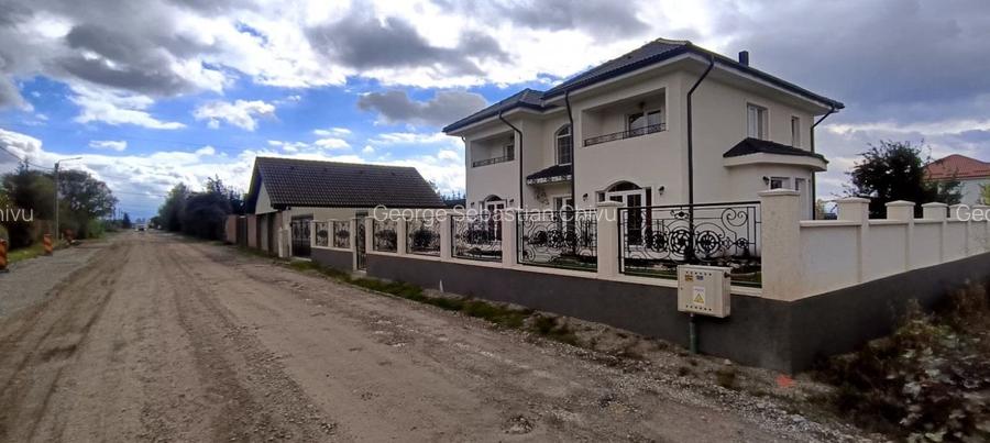 Casa mobilata si utilata cu proiect deosebit , foarte rar intalnit Casa mobilata si utilata cu proiect deosebit , foarte rar intalnit