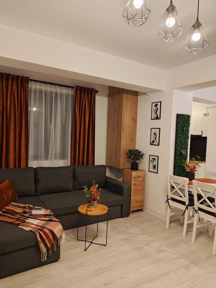 Apartament cu 2 camere semidecomandat în Central