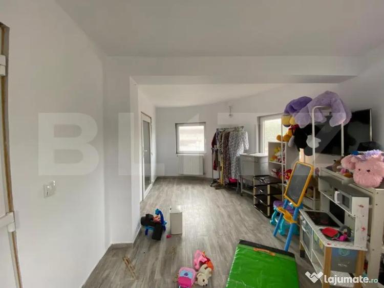Casa moderna 4 camere, 30 ari teren, 4 anexe la 20 de minu - 1