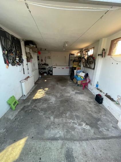 Casa cu 3 camere, garaj si curte spatioasa – zona Giulesti - 14