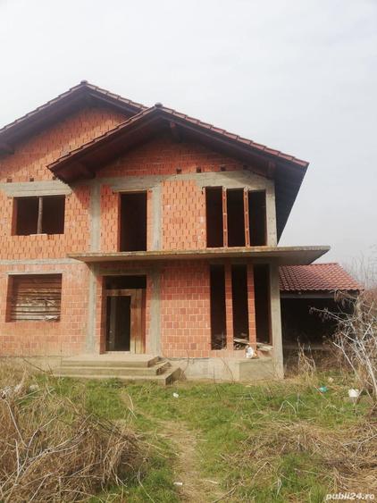 Vind casa noua P+1+M cu anexe ?i teren 2877mp,inf.la tel. ,pret.140000 euro negociabil. - 1