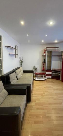 Apartament 2 camere- Noua - 2