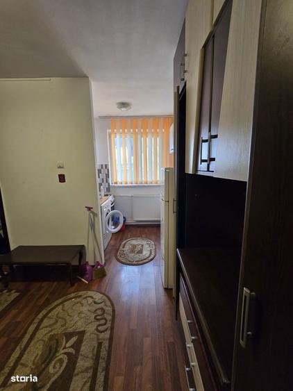 Garsoniera De Inchiriat in zona pajura sec.1 - 7