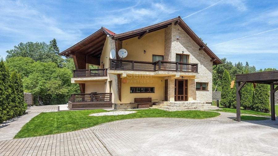 Suprafata generoasa teren - 48