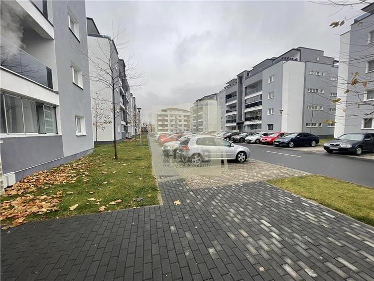 Apartament modern cu 3 camere terasa si 2 parcari in Kogalniceanu - 9