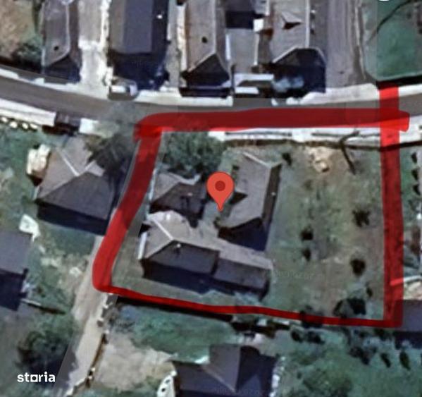 Doua case in zona linistita 1500Mp - 4