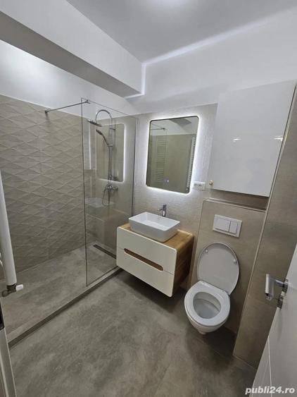 Proprietar 2 cam Iuliu Maniu decomandat ,liber , metrou - 8