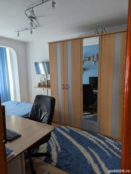 3 camere spa?ios, decomandat Etaj 2, Calara?i IV -79.900 negociabil - 1