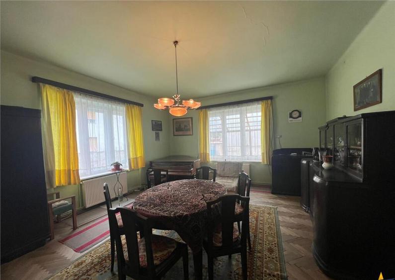 Casa singura in curte, cu garaj, Central, Brasov - 8