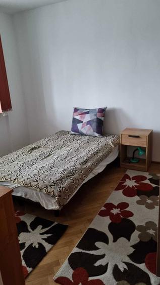 Inchiriez apartament 2 camere, 52 mp, etaj 8, renovat, mobilat - Sec 1 - 3