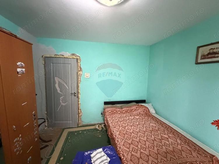 Apartament 3 camere et 2 - 8