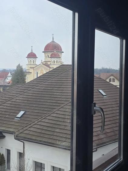 Inchiriez garsoniera moderna, situata ultracentral. Totul este nou. - 5